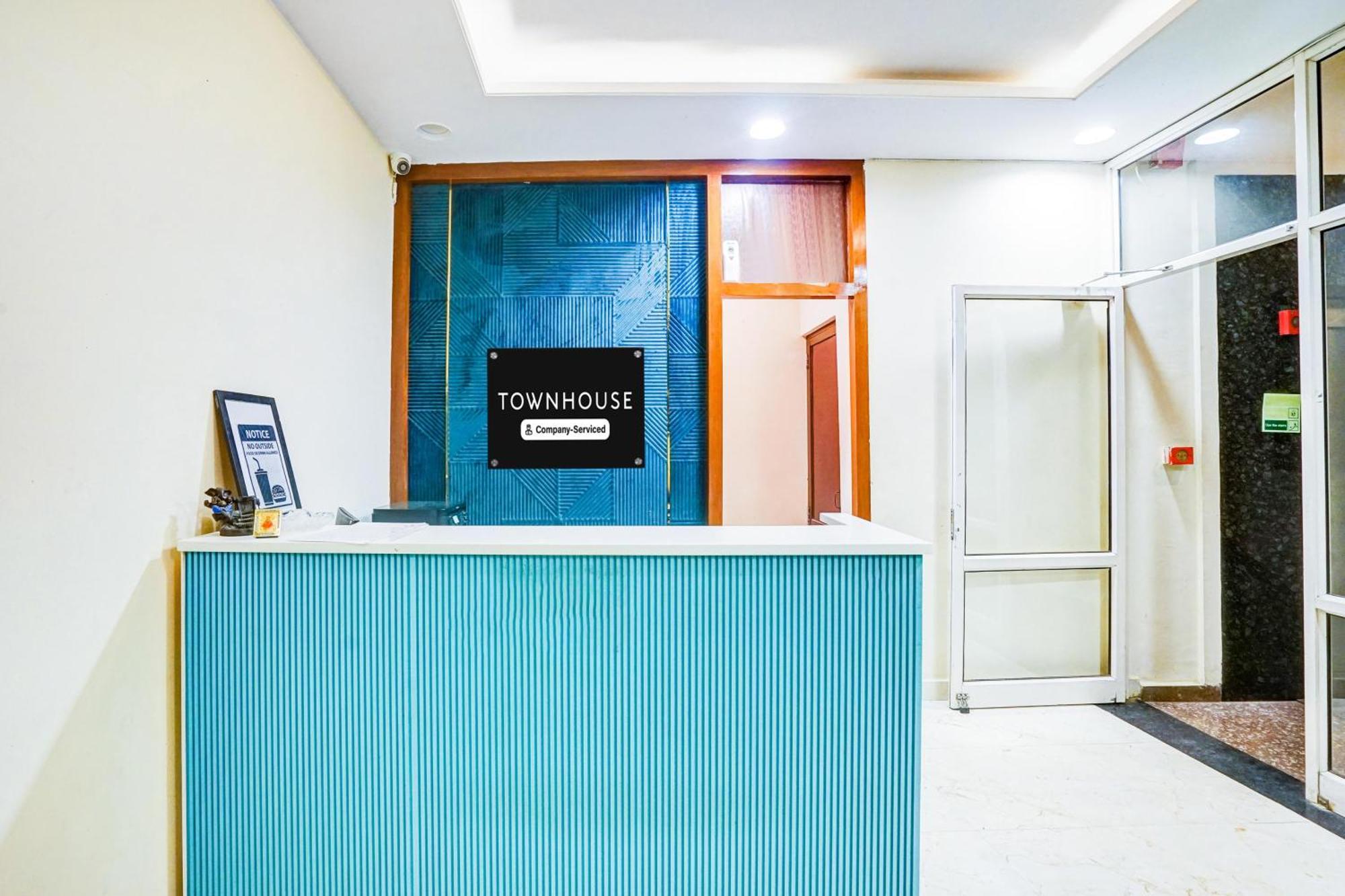 Super Townhouse Jagatpura Hotel Jaipur Exterior foto
