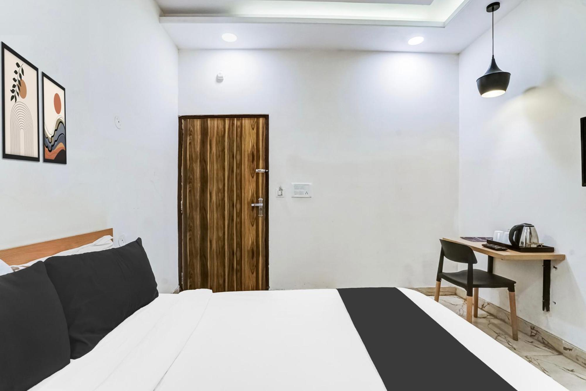 Super Townhouse Jagatpura Hotel Jaipur Exterior foto